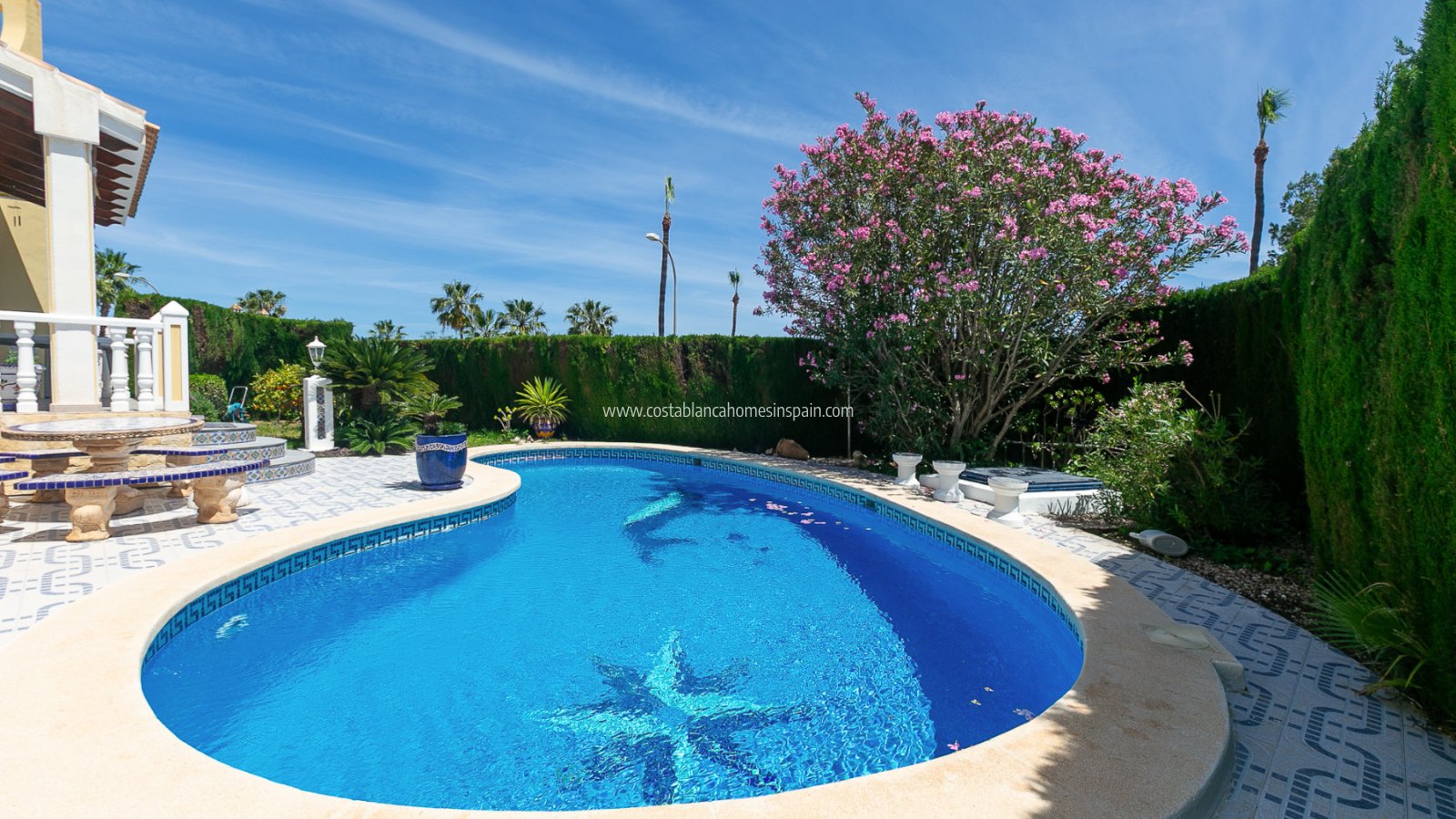 Re-salg - Detached Villa - Villamartin - Rioja