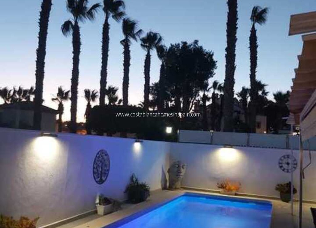 Re-salg - Detached Villa - Villamartin - Villamartin, Orihuela Costa