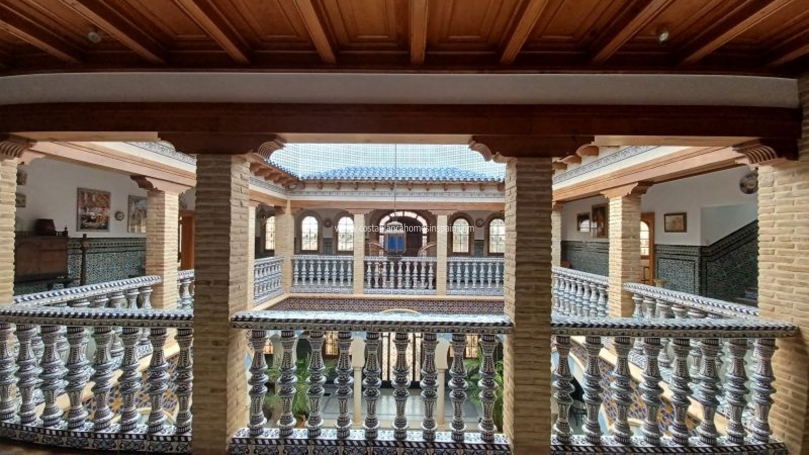 Re-salg - Detached Villa - Villamartin