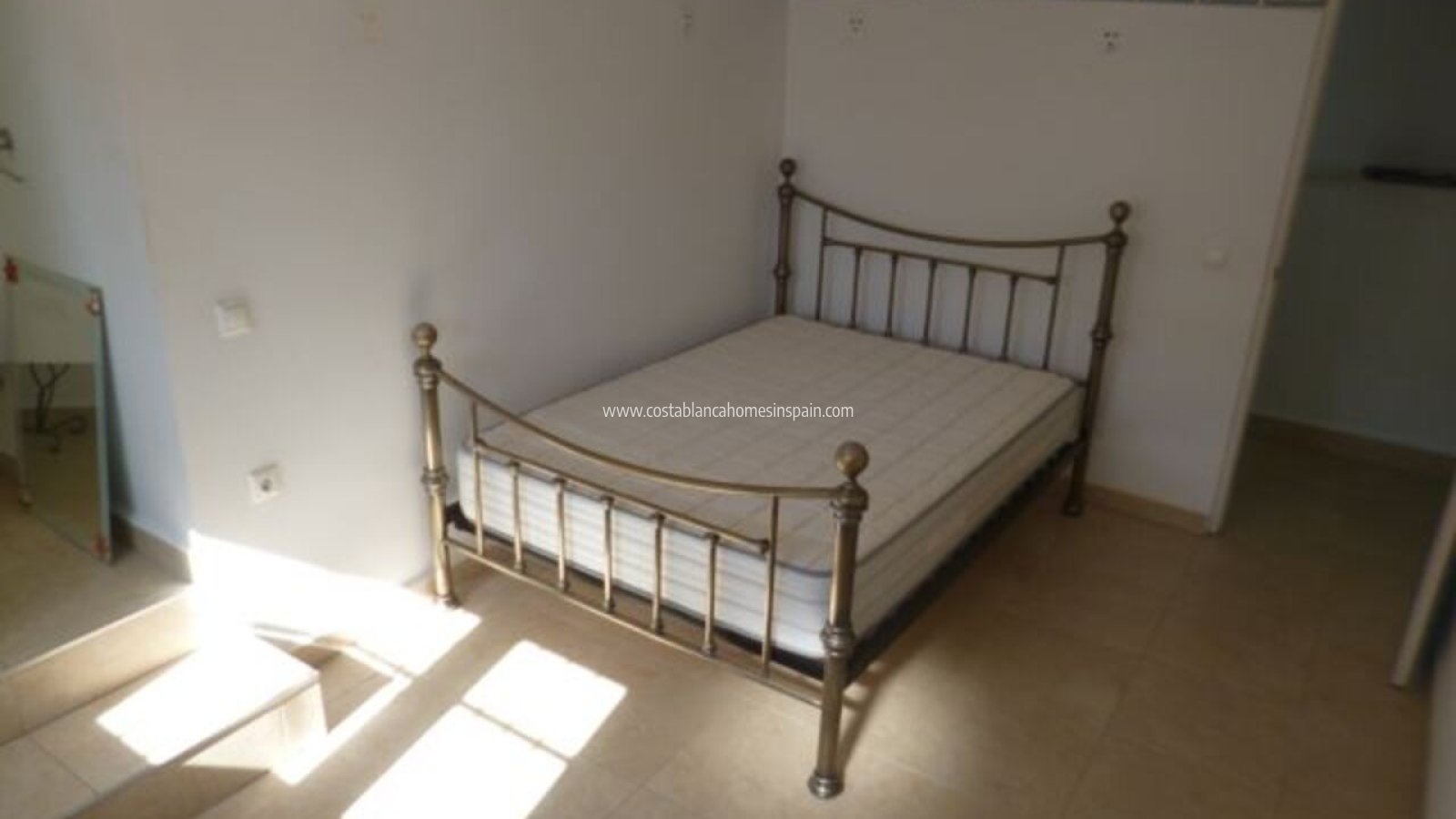 Re-salg - Detached Villa - Villamartin