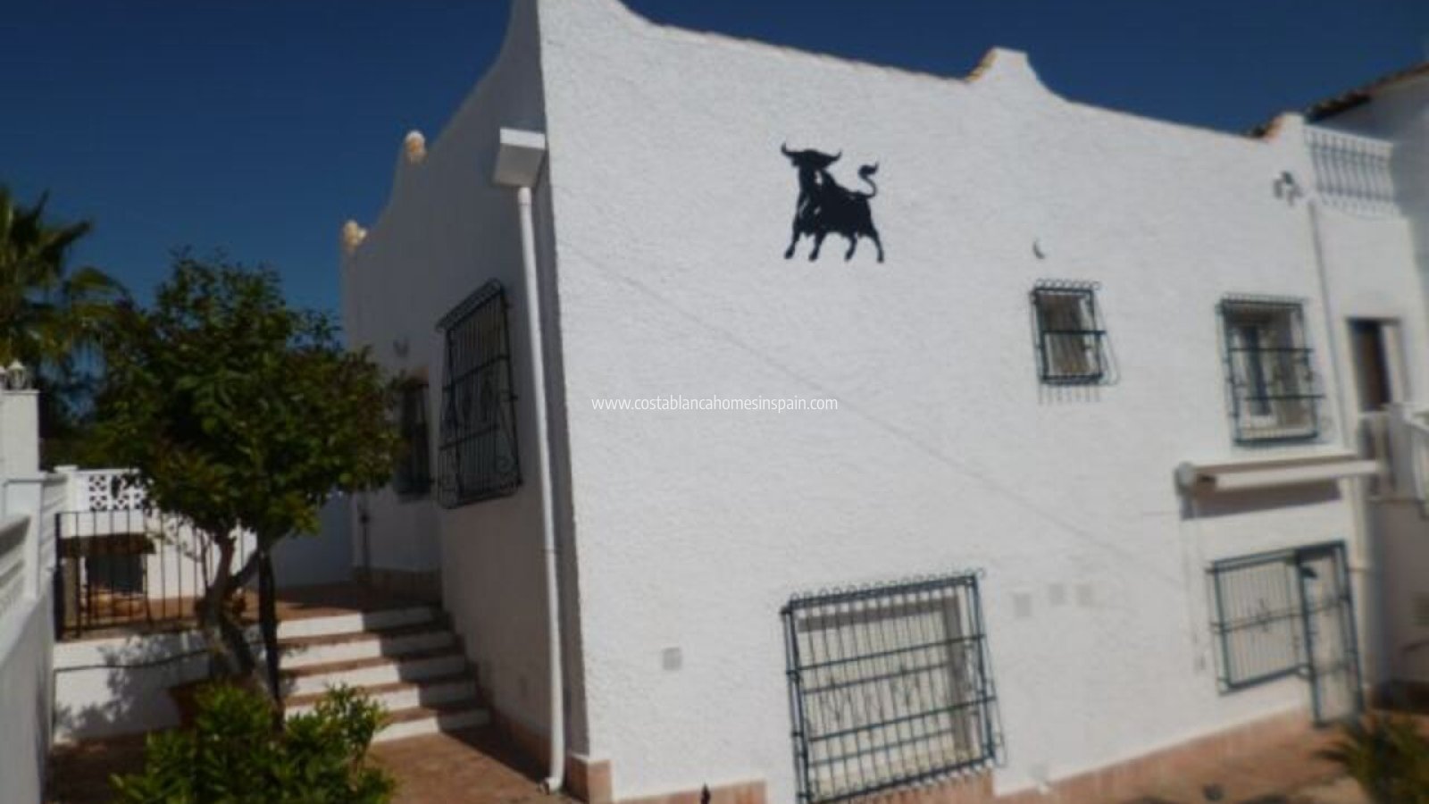 Re-salg - Detached Villa - Villamartin