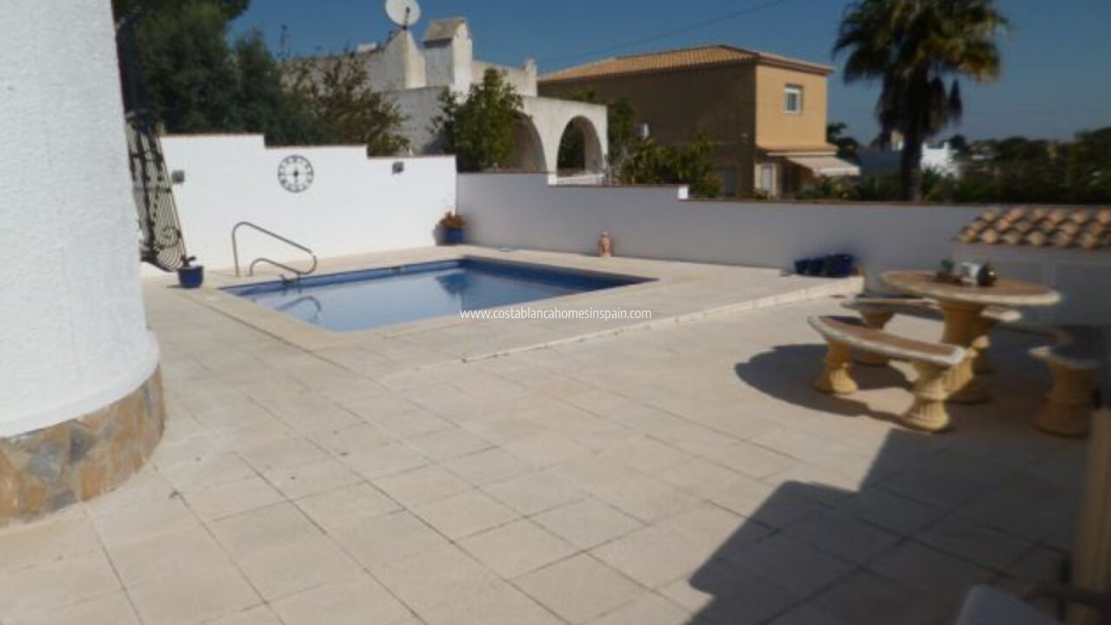 Re-salg - Detached Villa - Villamartin