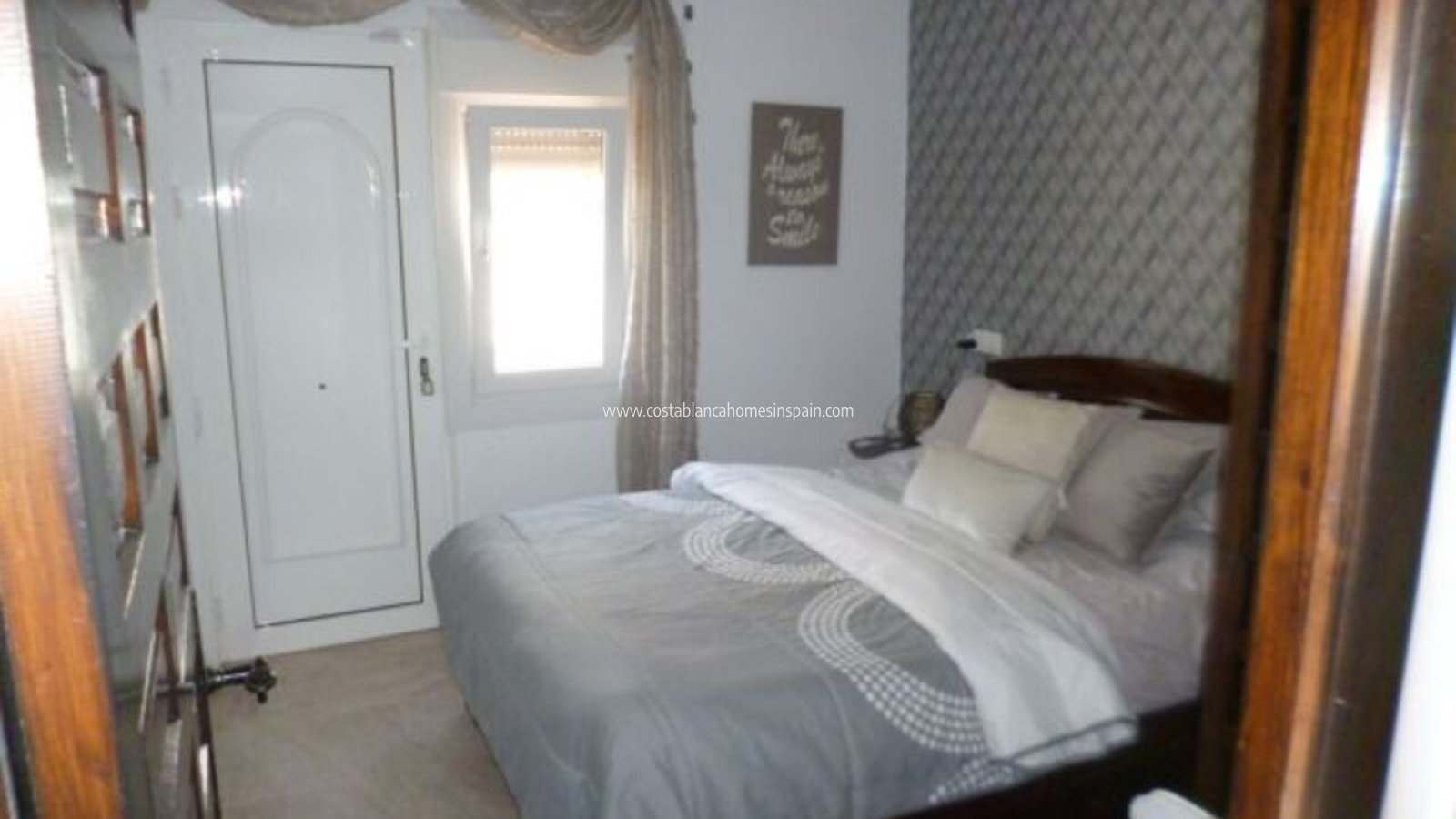 Re-salg - Detached Villa - Villamartin