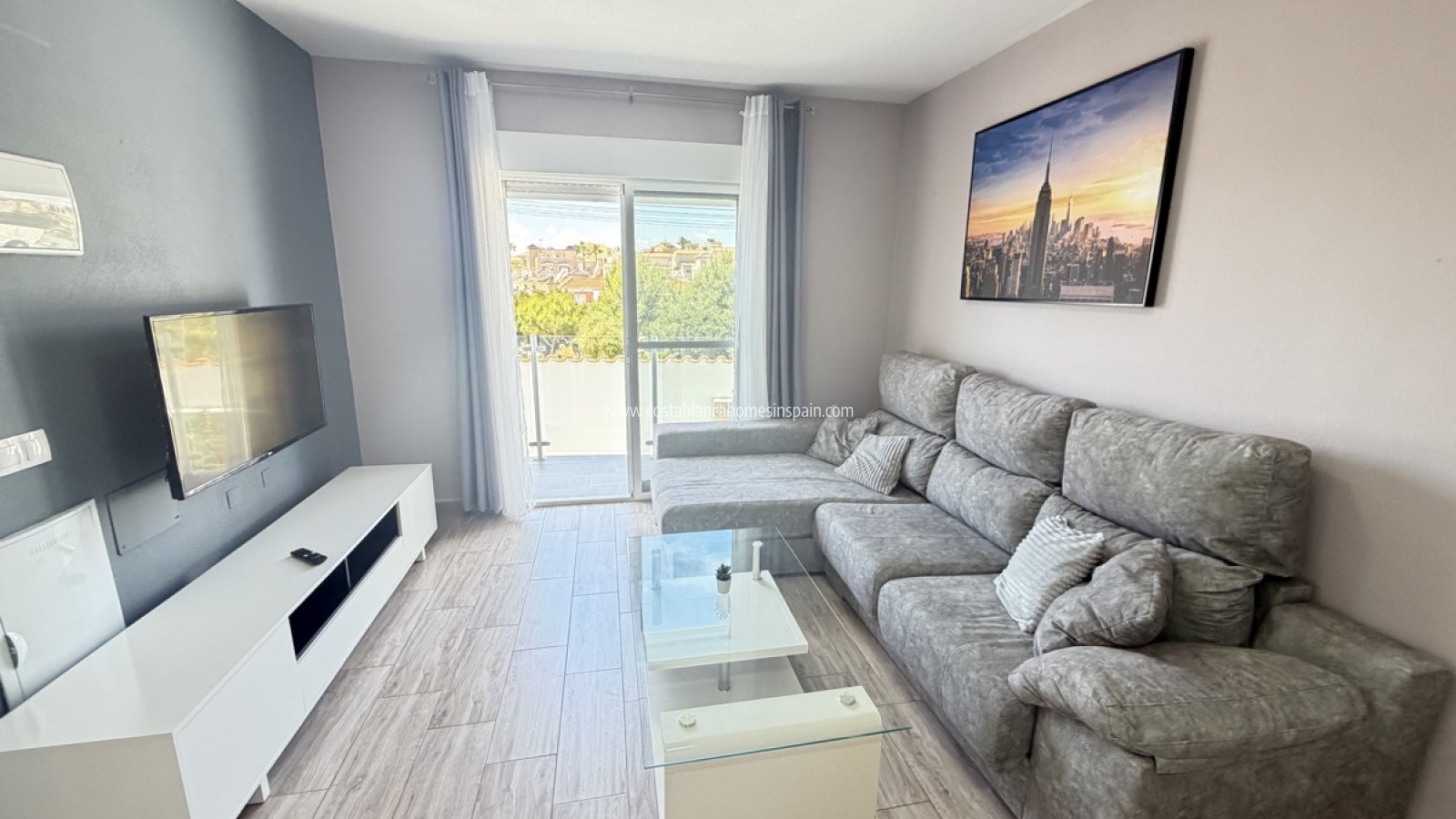 Re-salg - Detached Villa - Villamartin