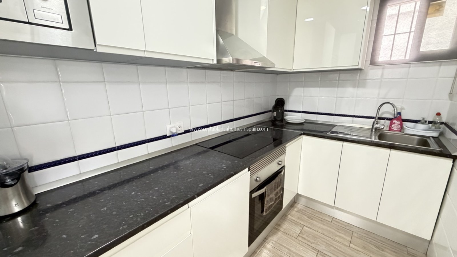 Re-salg - Detached Villa - Villamartin