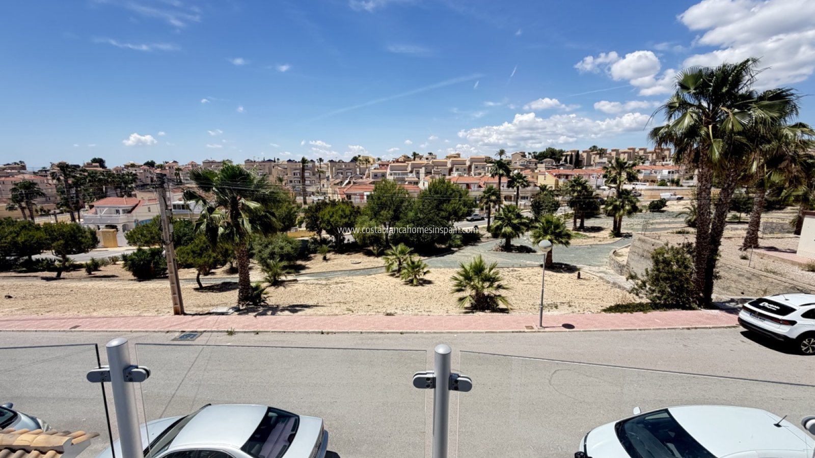 Re-salg - Detached Villa - Villamartin