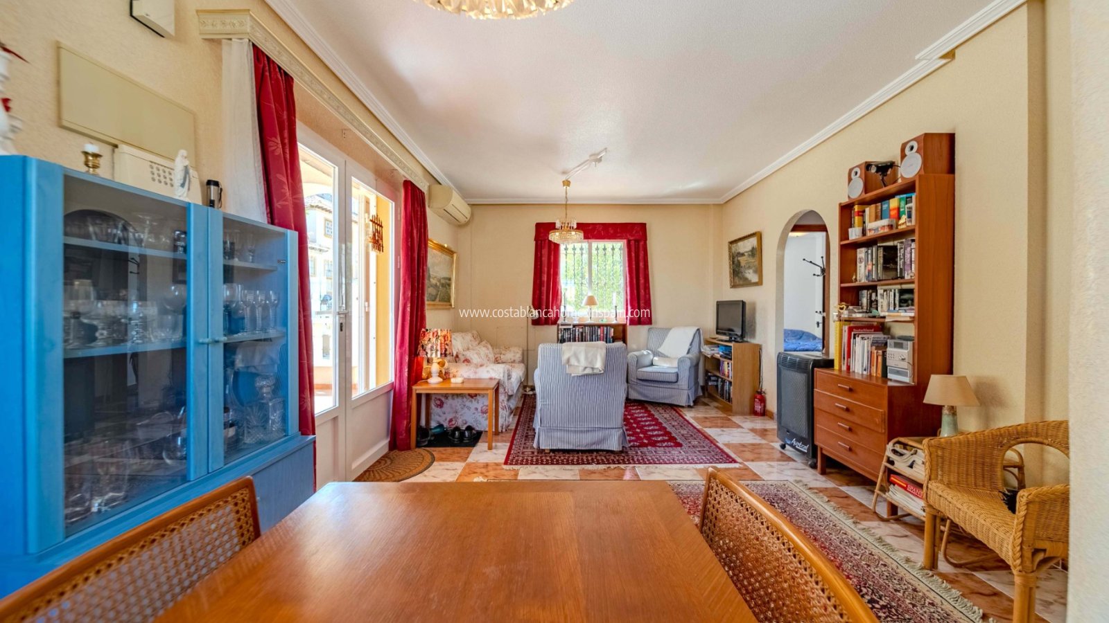 Re-salg - Detached Villa - Villamartin