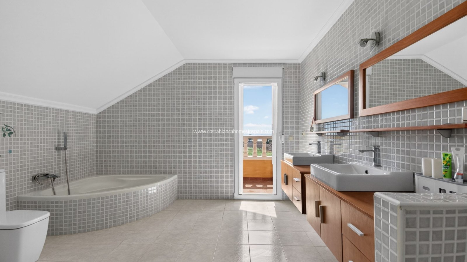 Re-salg - Finca - Albatera