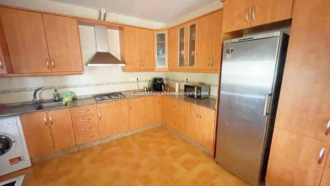 Re-salg - Finca - Daya Vieja