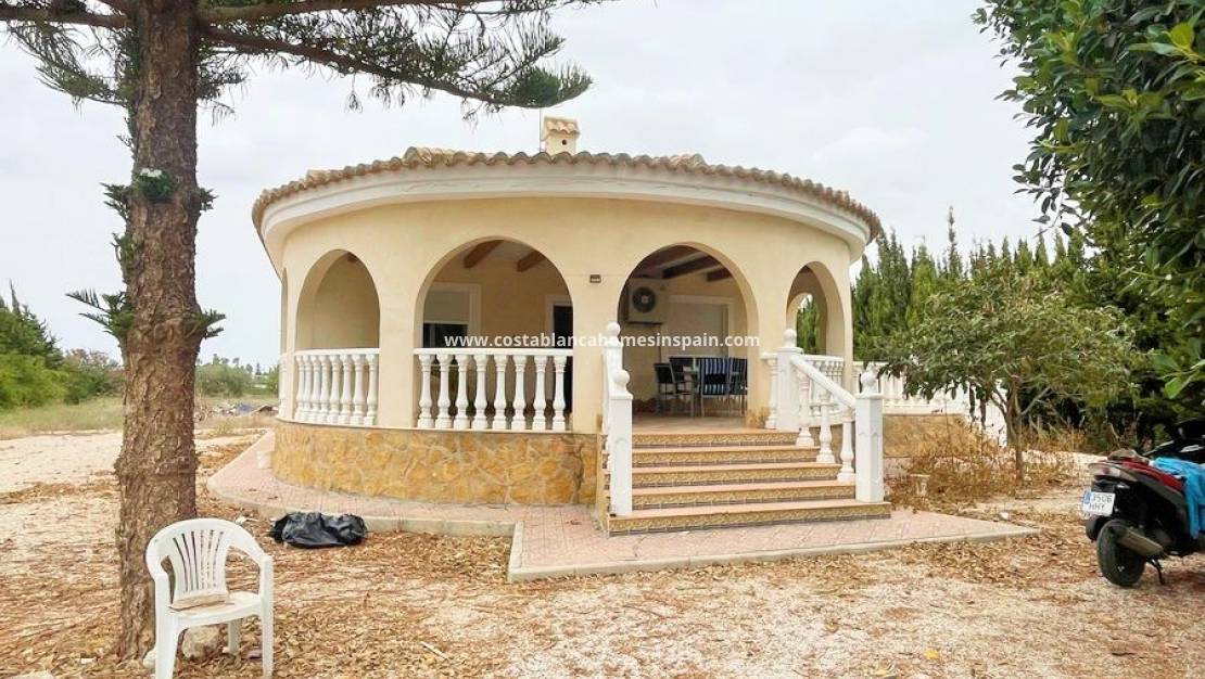 Re-salg - Finca - Daya Vieja