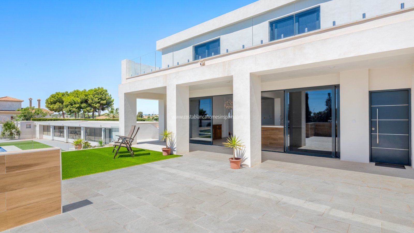 Re-salg - Finca - Los Montesinos - La herrada