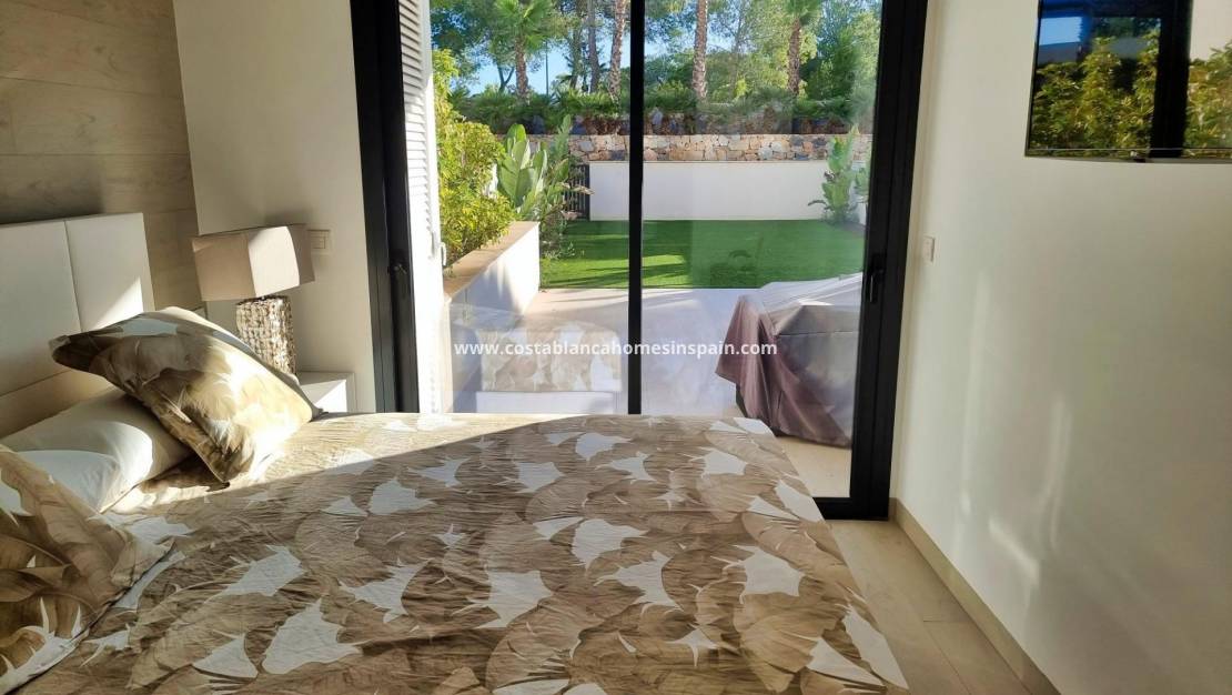 Re-salg - Flat - Orihuela - Las Colinas Golf