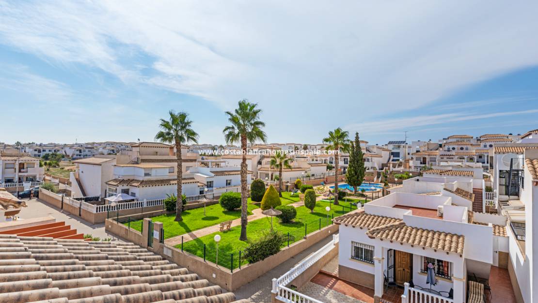 Re-salg - House - Orihuela Costa - Punta Prima