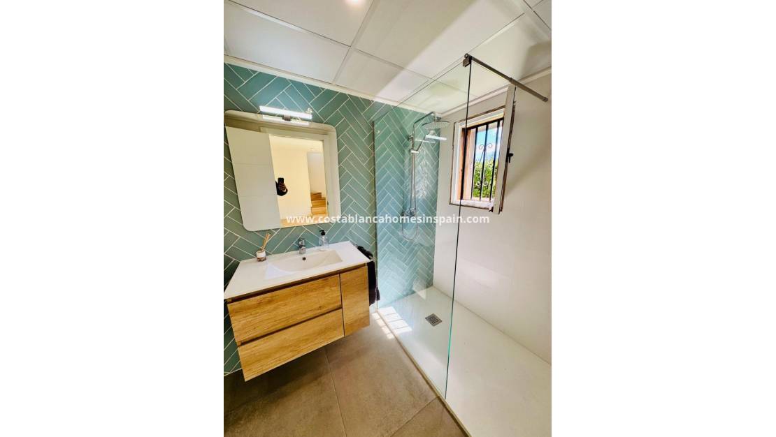 Re-salg -  - La Florida