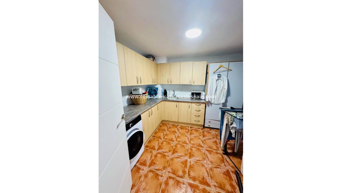 Re-salg -  - La Florida