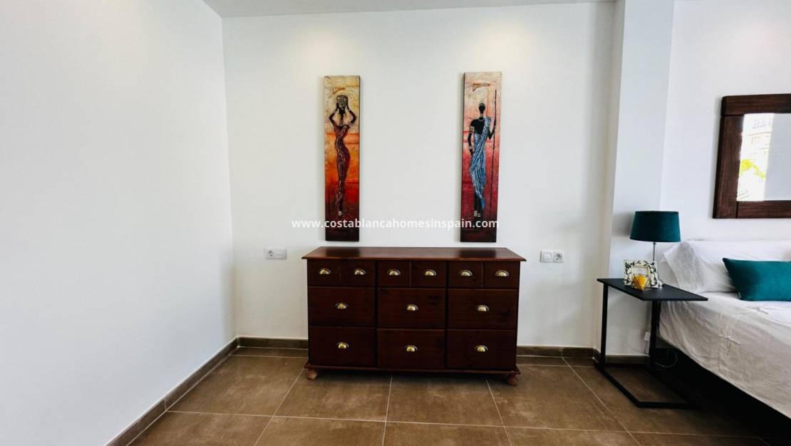 Re-salg -  - Orihuela Costa - La Zenia