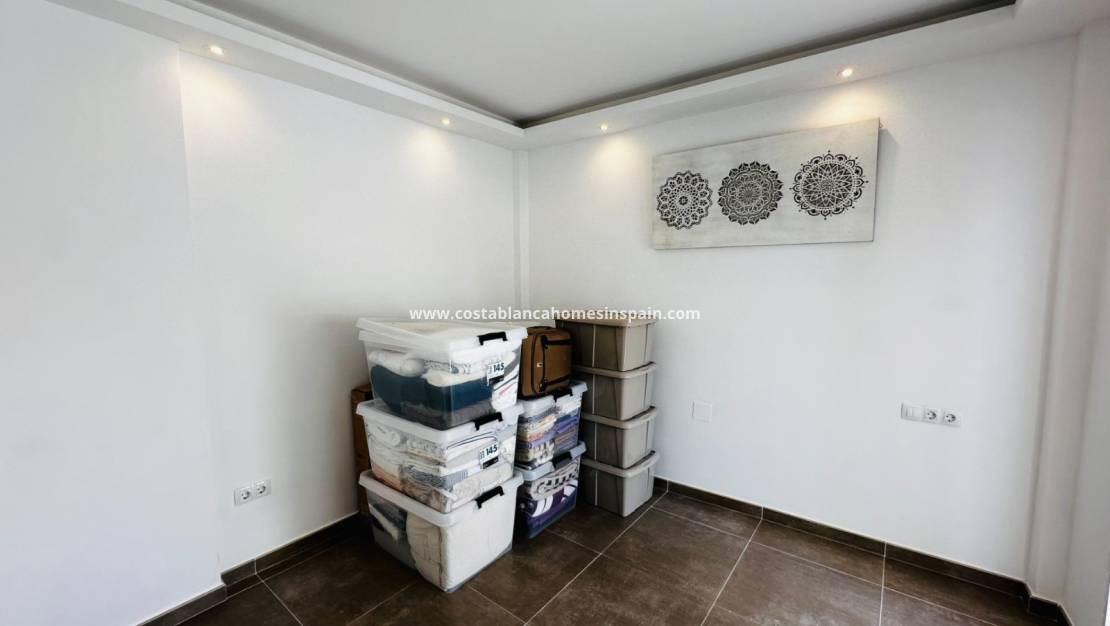 Re-salg -  - Orihuela Costa - La Zenia