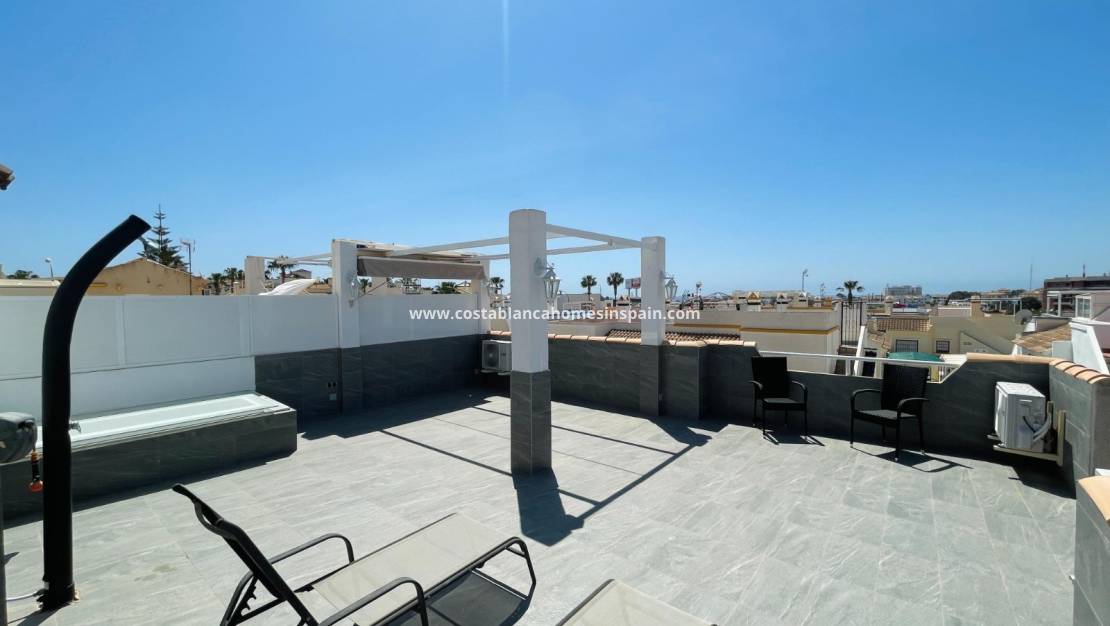 Re-salg - Quatro house - Orihuela Costa - Playa Flamenca