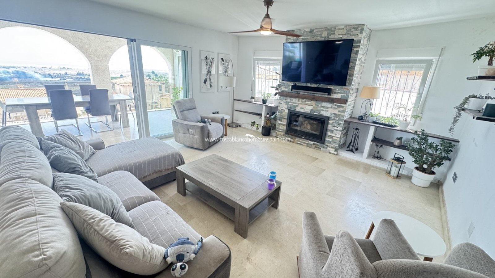 Re-salg -  - San Miguel de Salinas