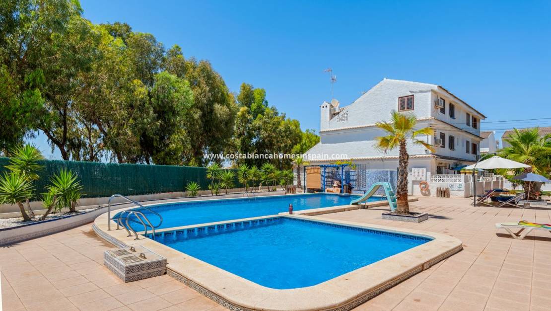 Re-salg - Semi-detached house - Orihuela Costa - Punta Prima