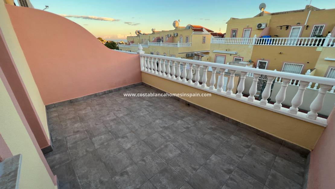 Re-salg - Semi Detached - Orihuela - Villamartin