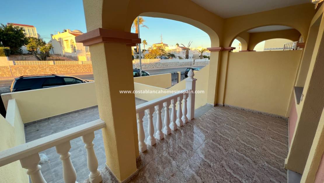 Re-salg - Semi Detached - Orihuela - Villamartin