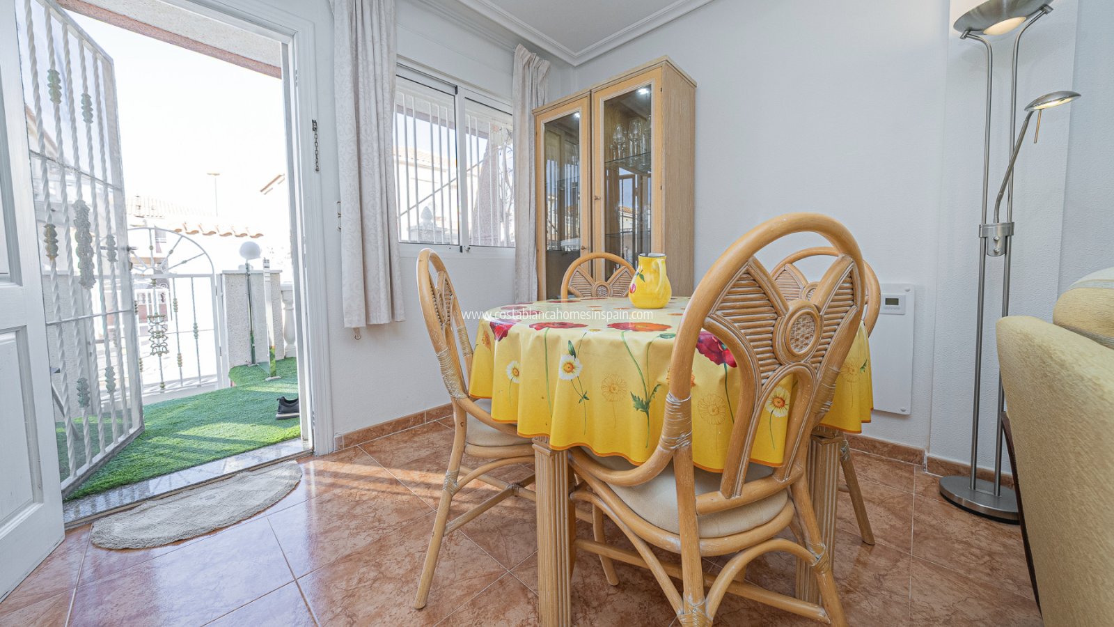 Re-salg - Semi - Detached Villa - Cabo Roig - La Regia