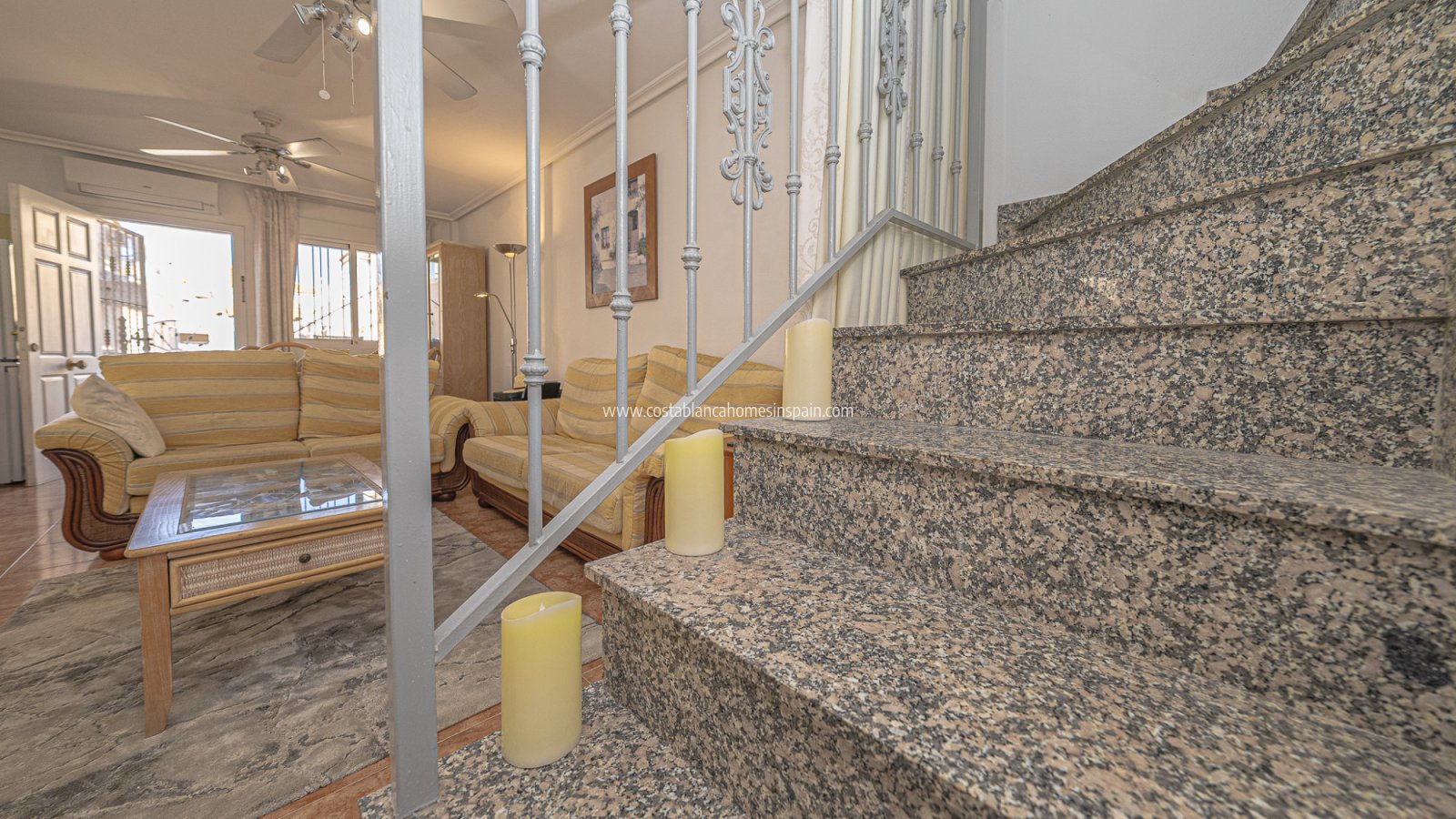 Re-salg - Semi - Detached Villa - Cabo Roig - La Regia