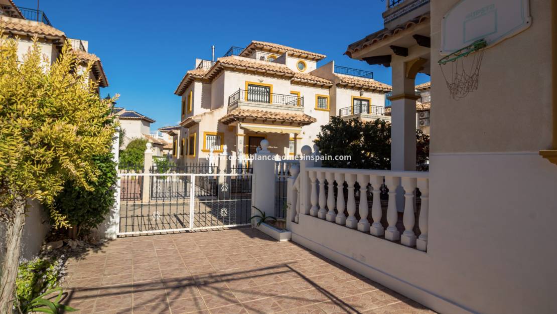Re-salg - Semi - Detached Villa - La Zenia - Villas San Jose