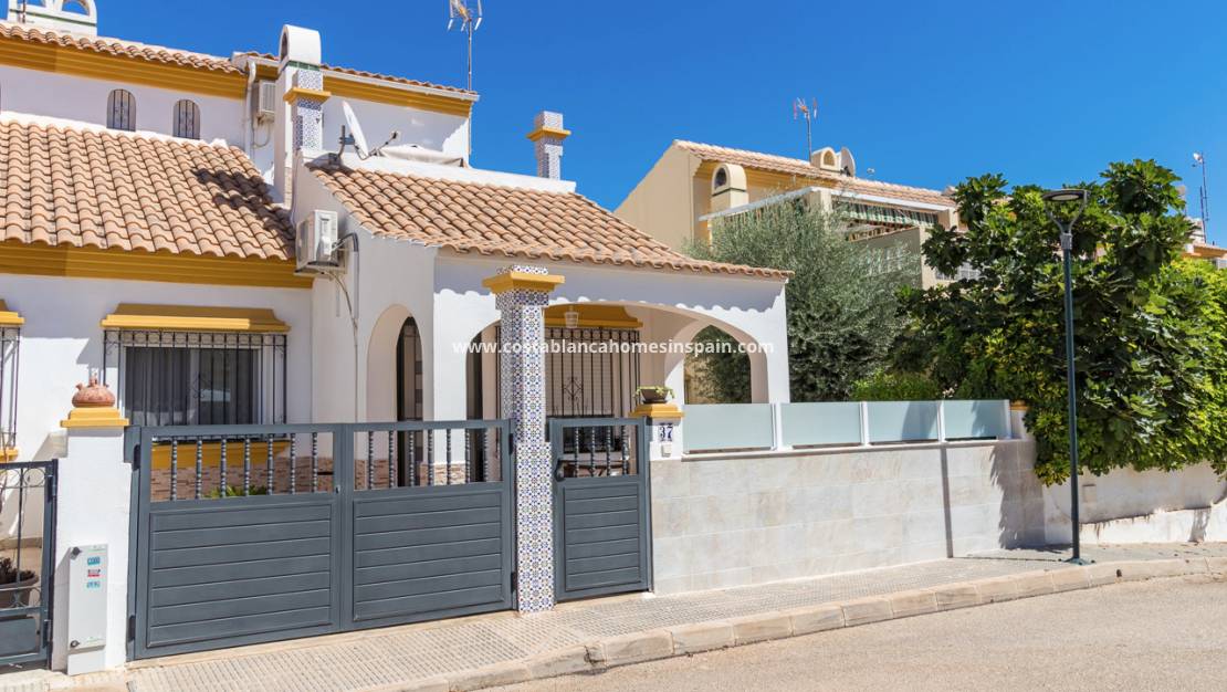 Re-salg - Semi - Detached Villa - La Zenia