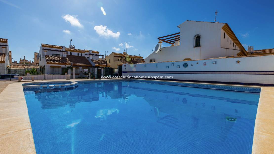 Re-salg - Semi - Detached Villa - La Zenia