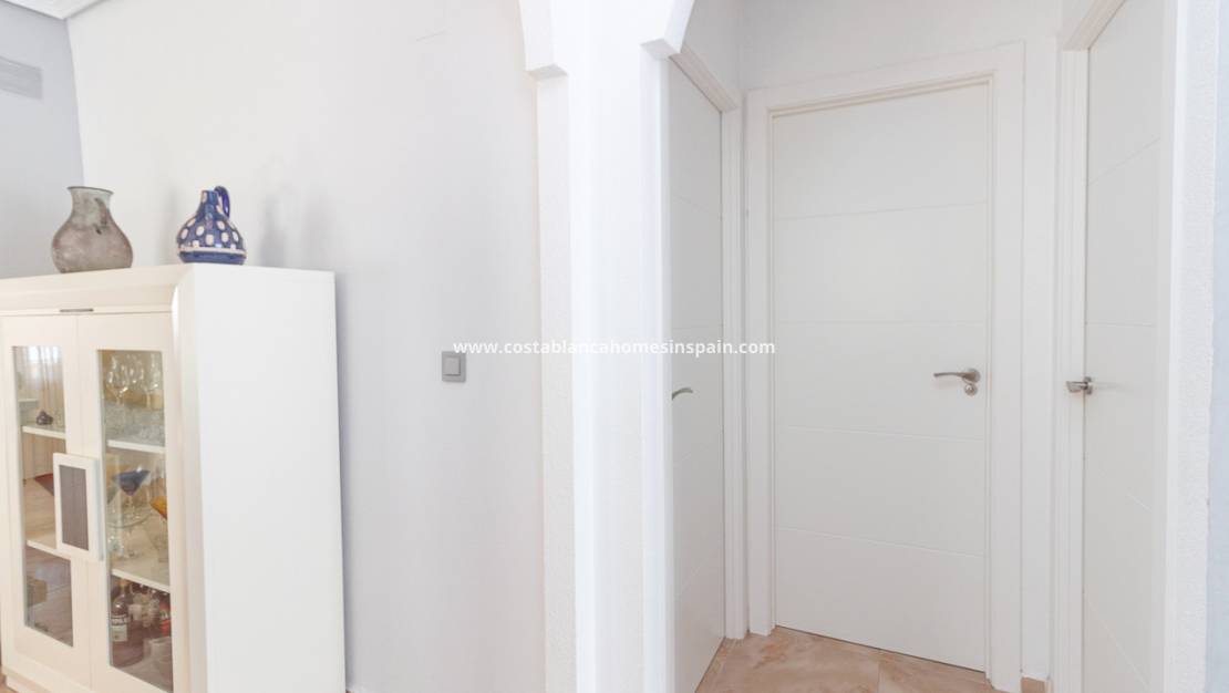 Re-salg - Semi - Detached Villa - La Zenia