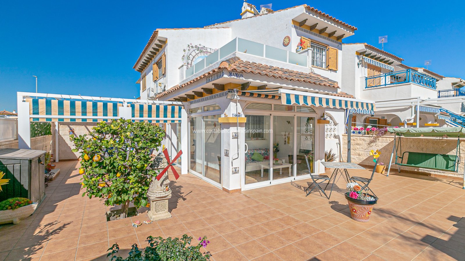 Re-salg - Semi - Detached Villa - Mil Palmeras - Riomar