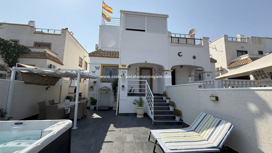 Re-salg - Semi - Detached Villa - Orihuela Costa - La Zenia