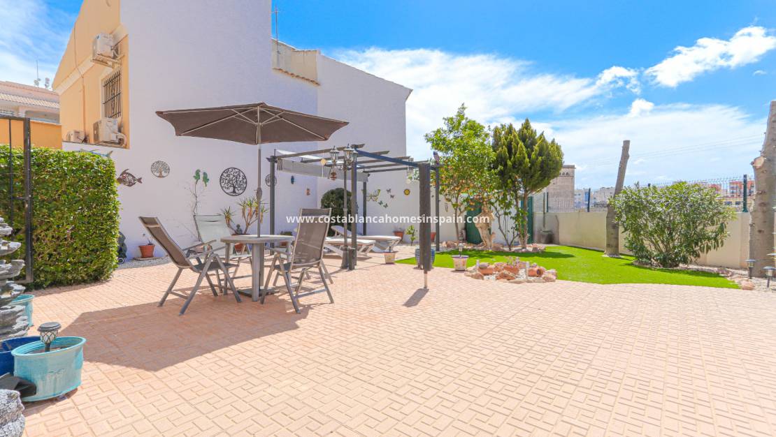 Re-salg - Semi - Detached Villa - Orihuela Costa - Playa Flamenca