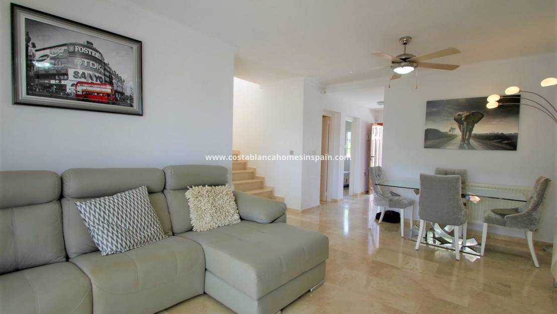 Re-salg - Semi-Detached Villa - Orihuela Costa - Villamartin Golf