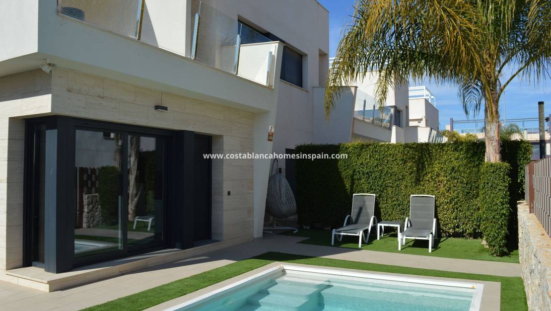 Re-salg - Semi - Detached Villa - Pilar de la Horadada