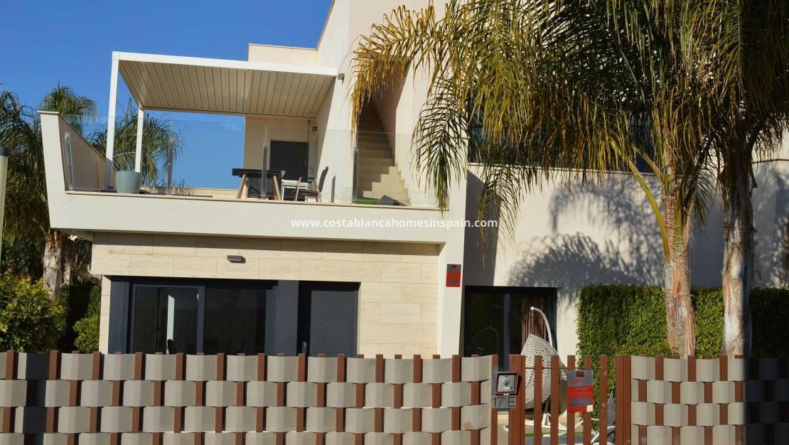 Re-salg - Semi - Detached Villa - Pilar de la Horadada
