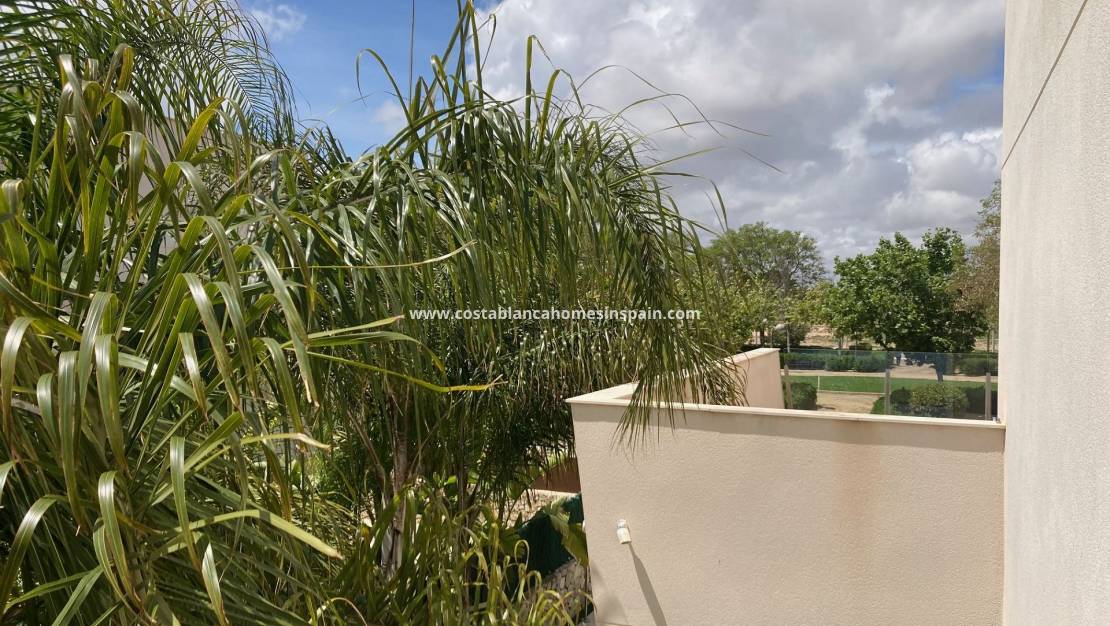 Re-salg - Semi - Detached Villa - Pilar de la Horadada