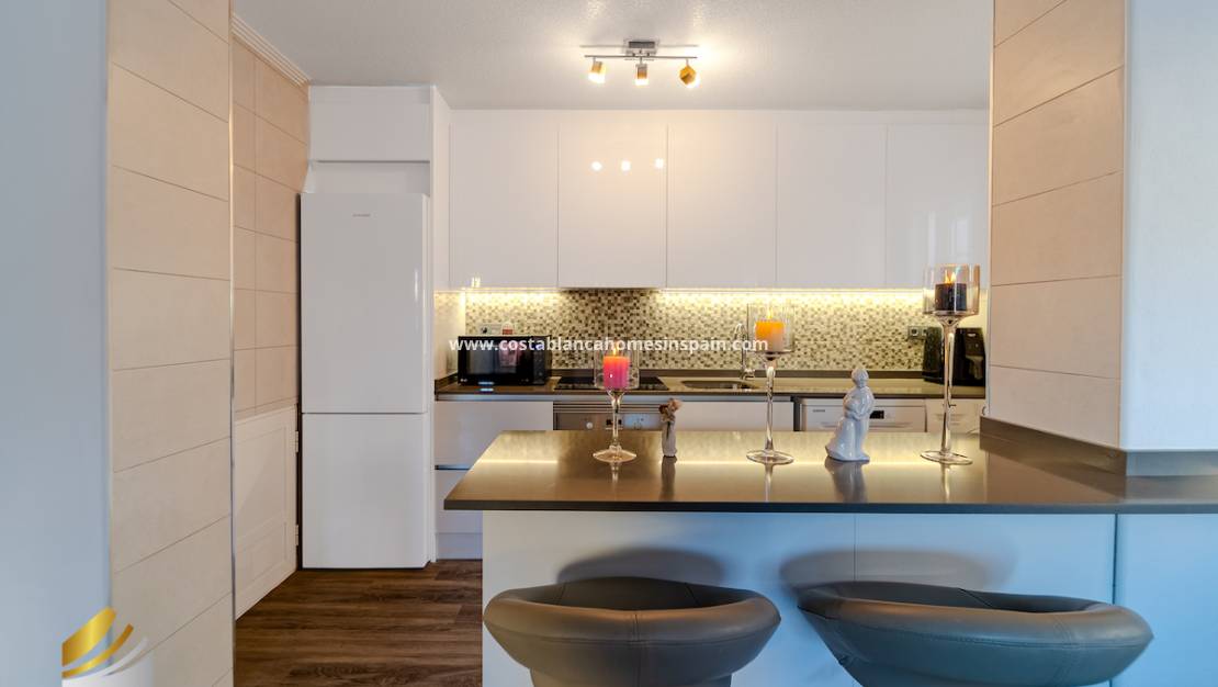 Re-salg - Semi - Detached Villa - Playa Flamenca - Costa Blanca South