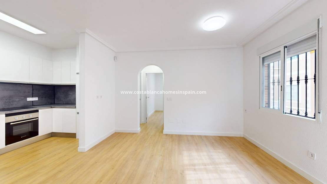 Re-salg - Semi - Detached Villa - San Miguel de Salinas