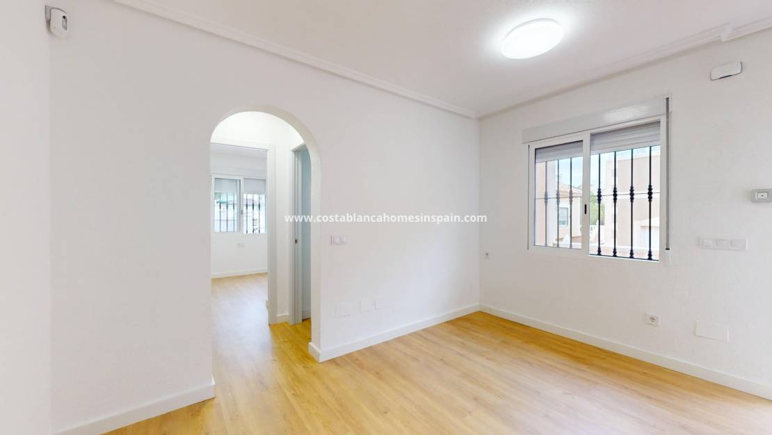 Re-salg - Semi - Detached Villa - San Miguel de Salinas