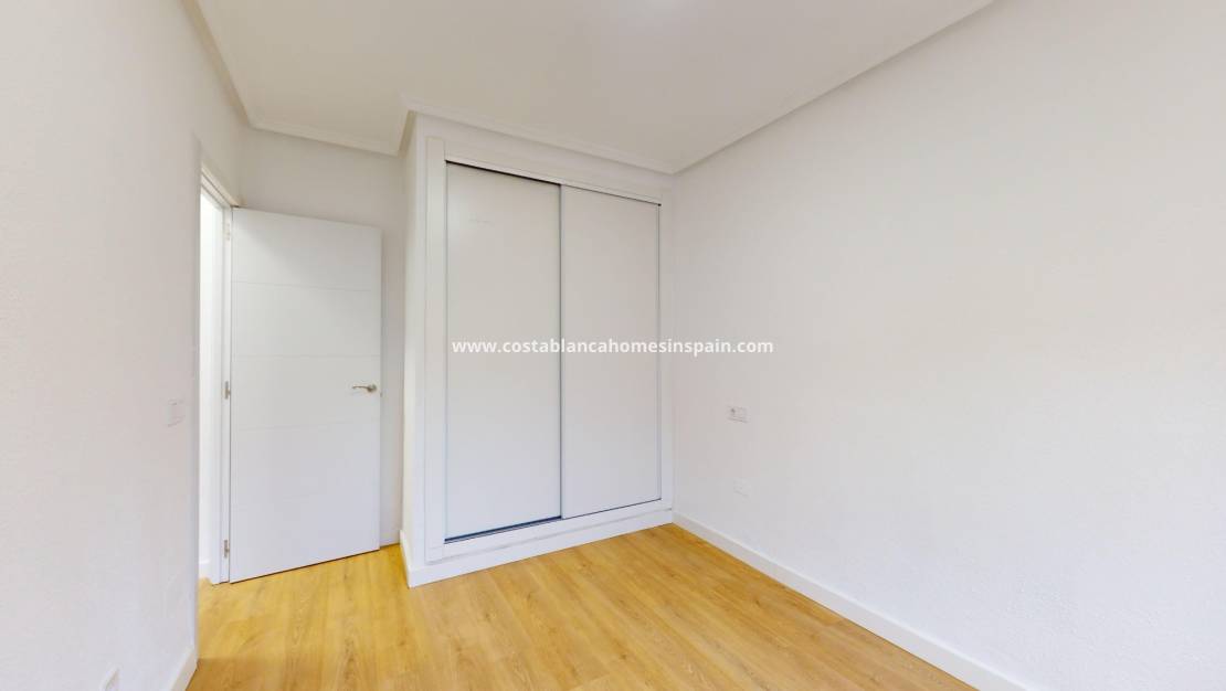 Re-salg - Semi - Detached Villa - San Miguel de Salinas