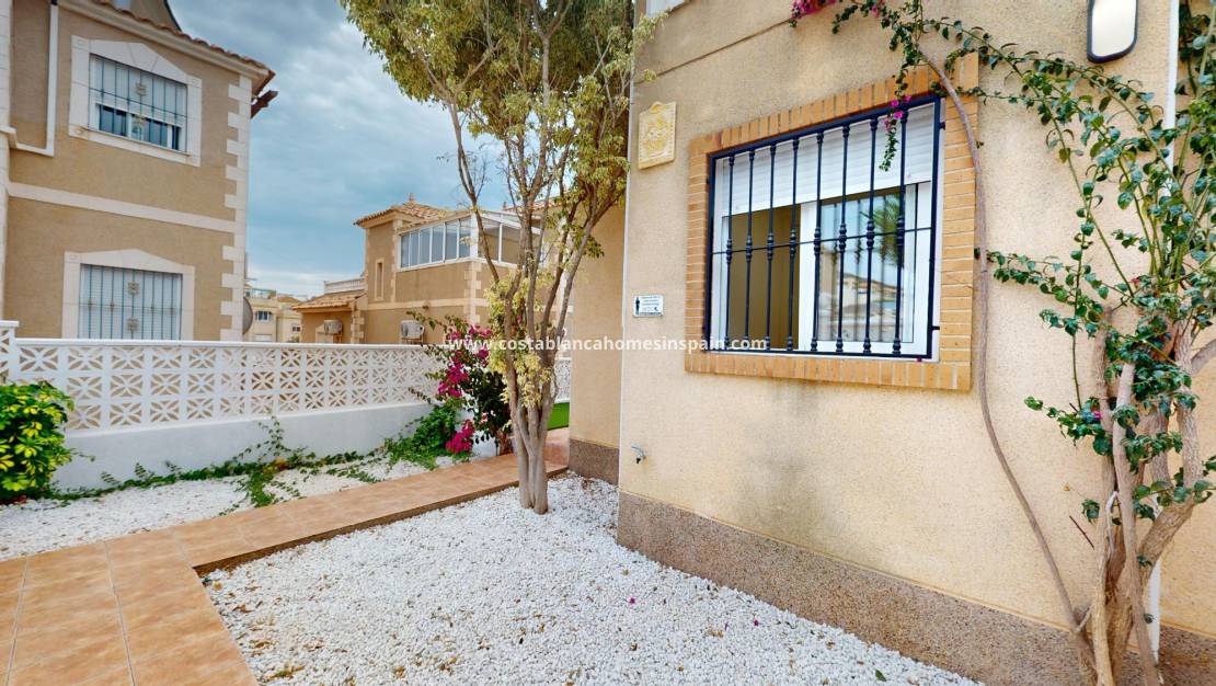 Re-salg - Semi - Detached Villa - San Miguel de Salinas
