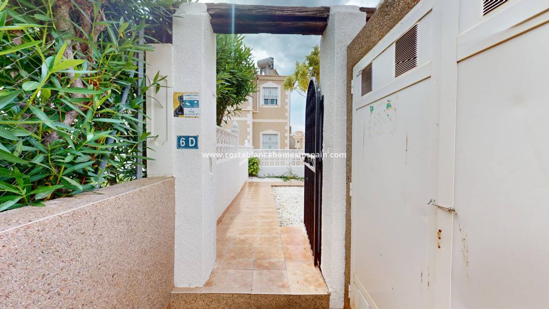 Re-salg - Semi - Detached Villa - San Miguel de Salinas