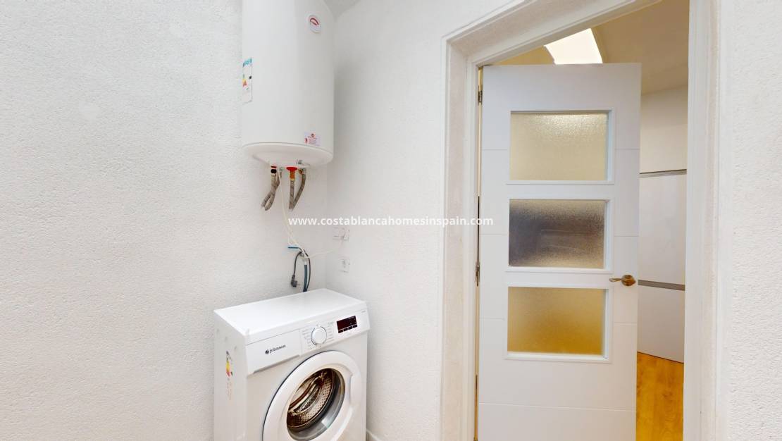 Re-salg - Semi - Detached Villa - San Miguel de Salinas