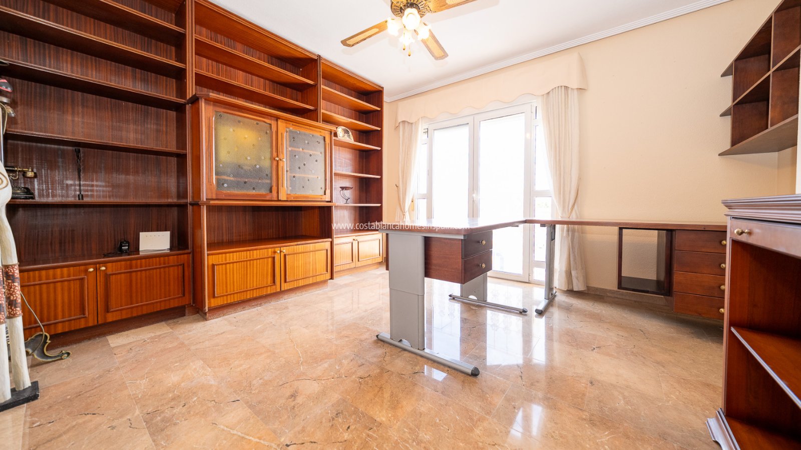 Re-salg - Semi - Detached Villa - Torrevieja - El Chaparral