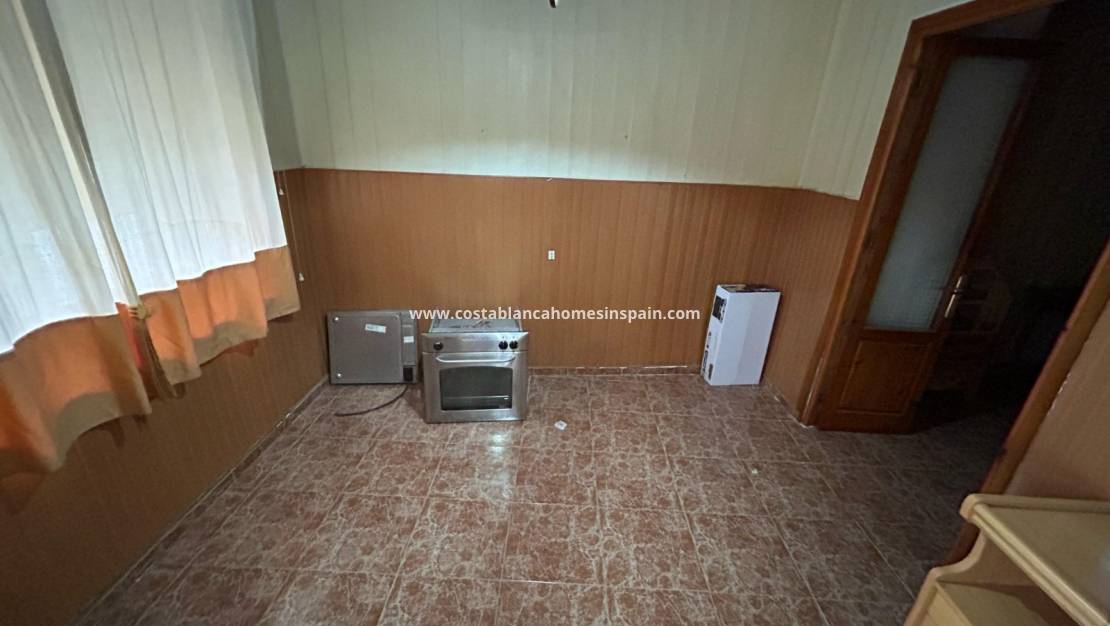 Re-salg - Semi - Detached Villa - Torrevieja - Torrevieja City Center