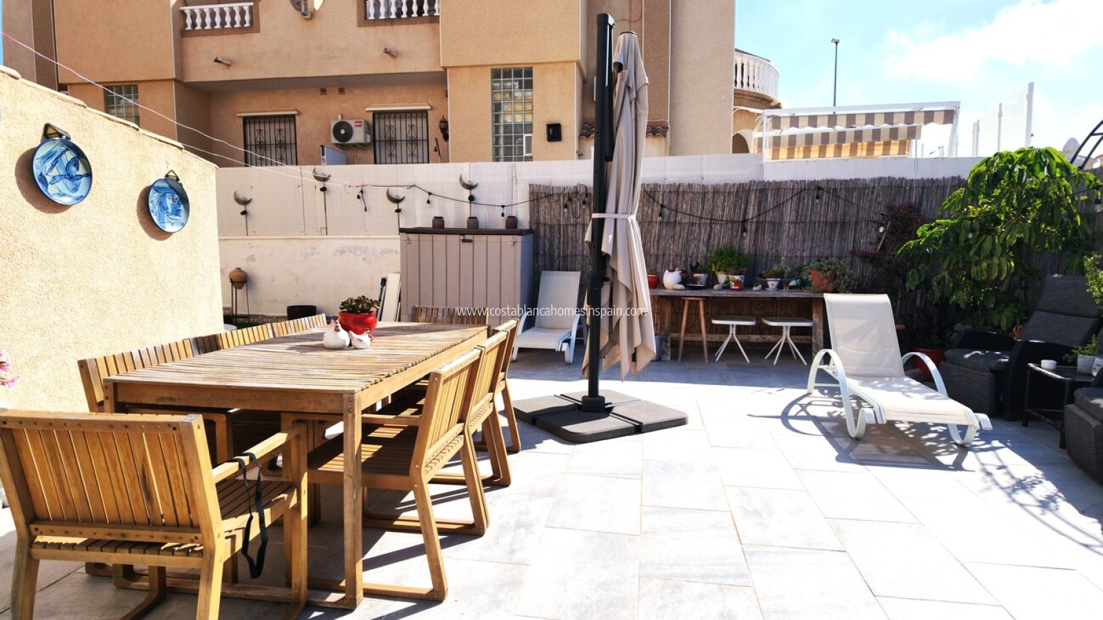 Re-salg - Semi - Detached Villa - Villamartin - Costa Blanca