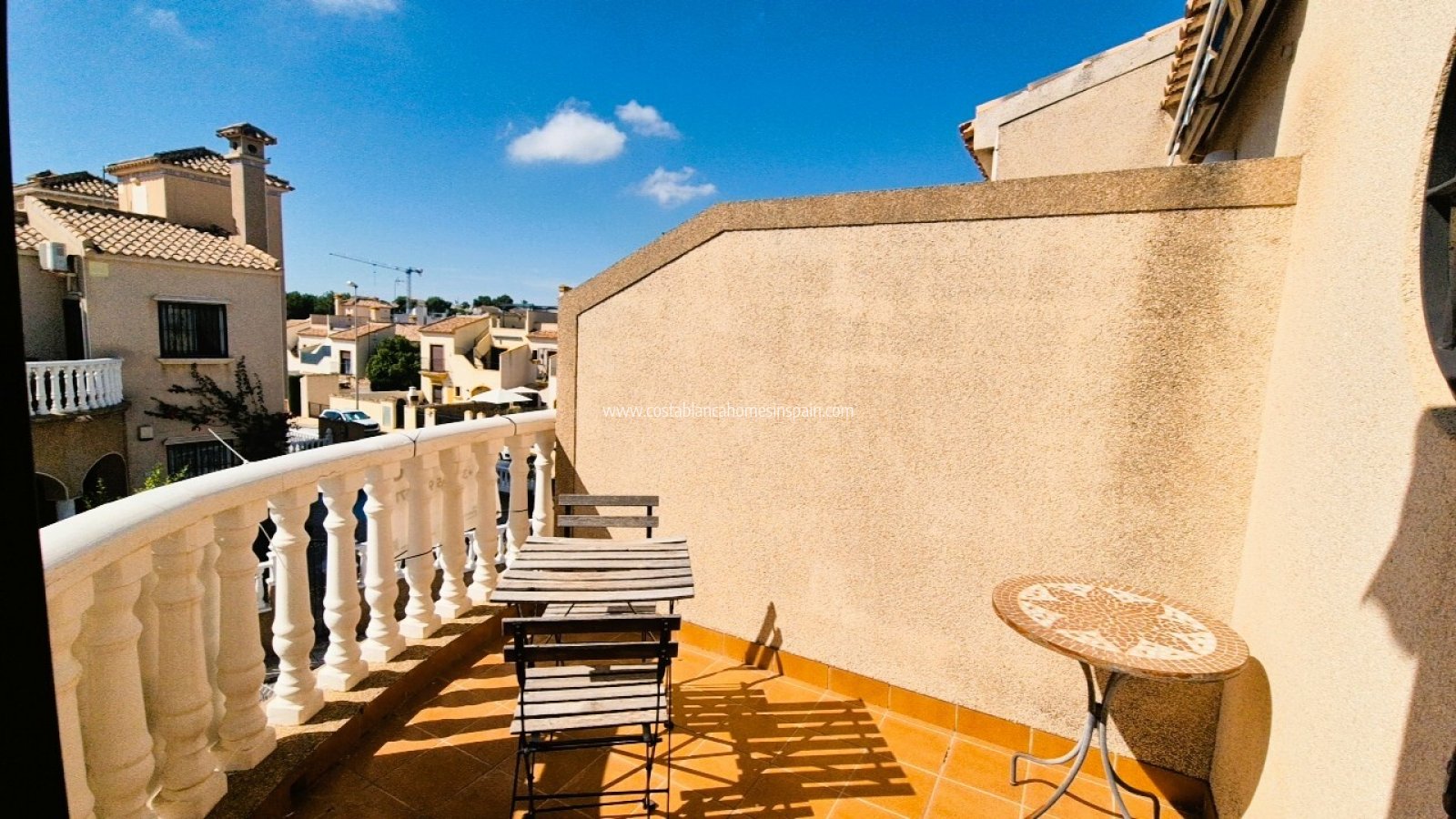 Re-salg - Semi - Detached Villa - Villamartin - Costa Blanca